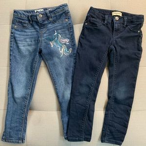 🦄Two Pairs of Jeans👖